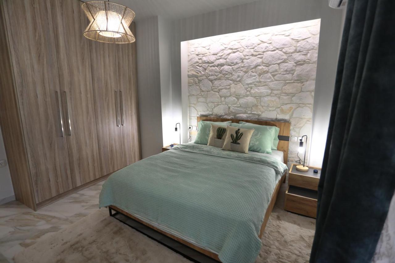 LA Larissa Luxury Apartments Peneus Extérieur photo
