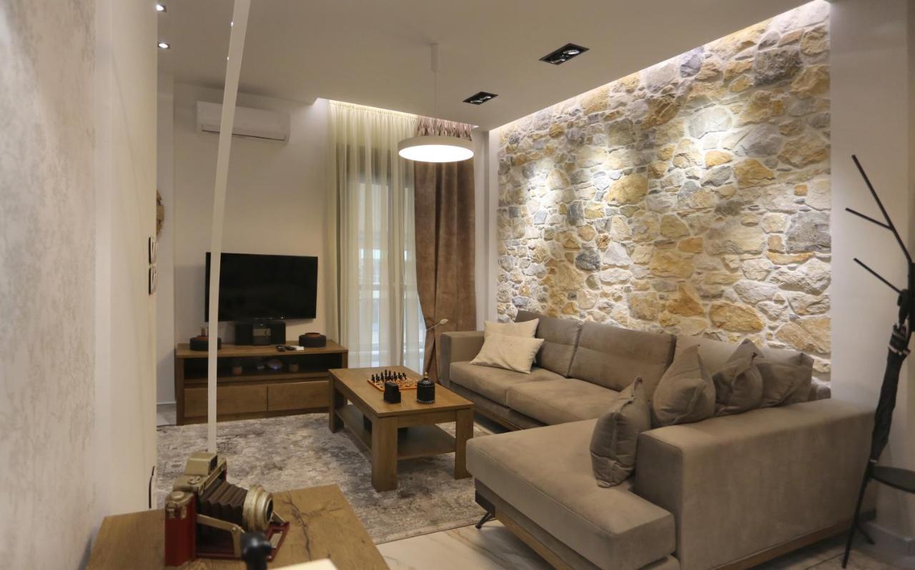 LA Larissa Luxury Apartments Peneus Extérieur photo